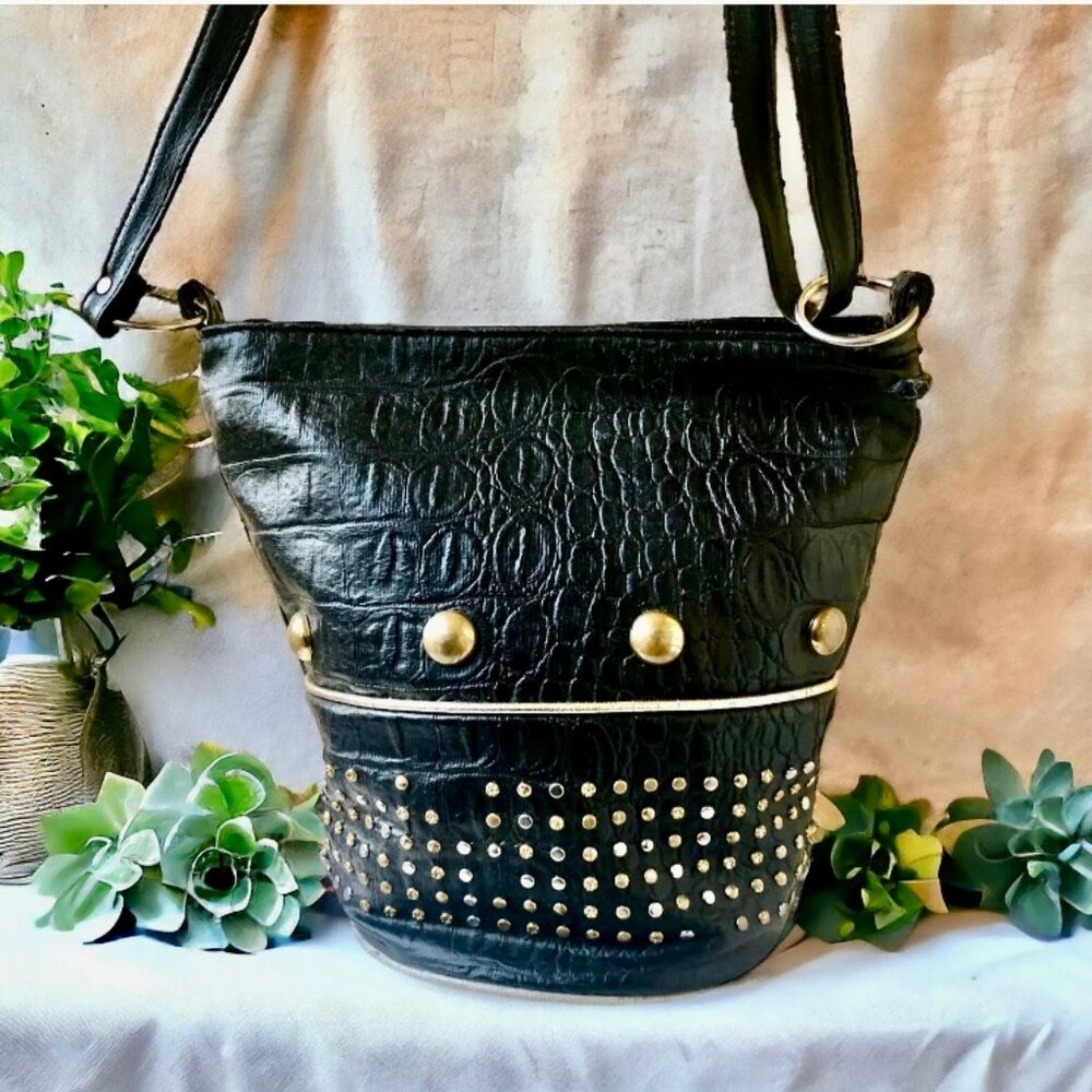 BAIKAL New York Vintage Black Faux Leather Croc Print Bucket Bag Crossbody flaws